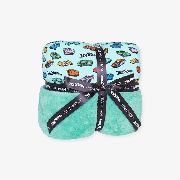 New with tags - Posh Peanut -  Retro Hot Wheels™ Grand Luxe Plush Patoo® Blanket - Picture 1 of 10